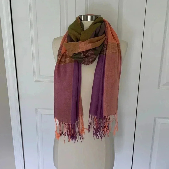 Pashmina Scarf purple, green and peach tones - Picture 2 of 5